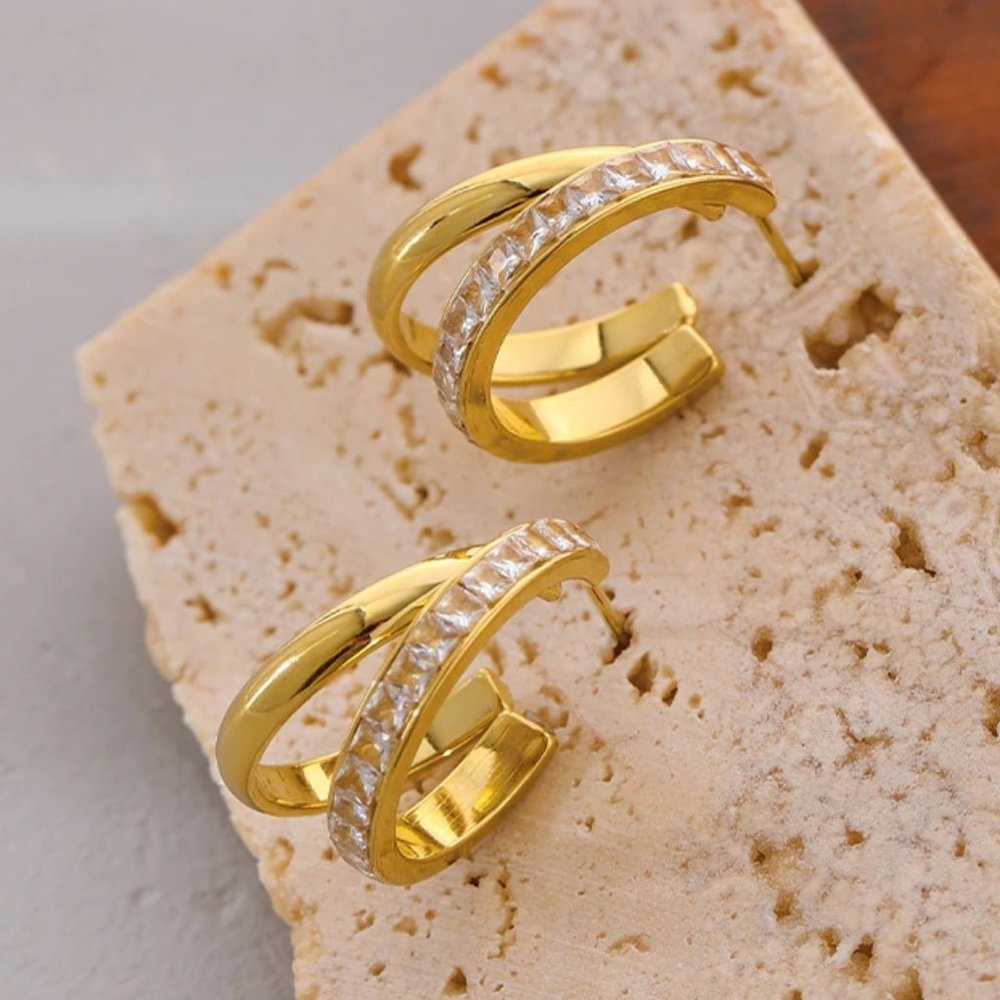 New 18K Gold Plated Princess Cut Diamond Double Layer Round Hoop Earrings - Picture 2 of 5